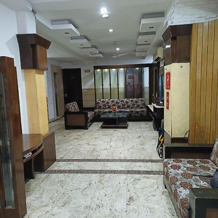 Hotel Tjs Grand Delhi (National Capital Territory of India) Exterior foto