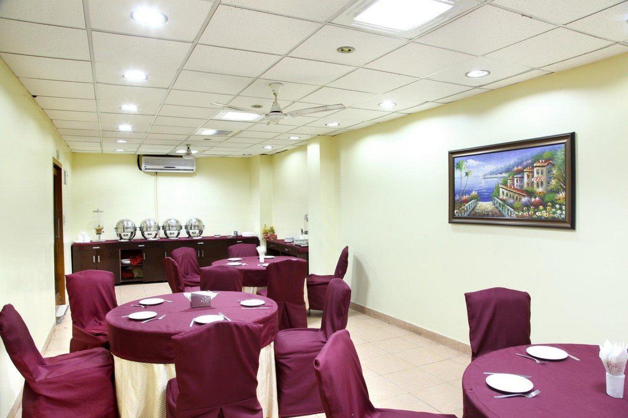 Hotel Tjs Grand Delhi (National Capital Territory of India) Exterior foto
