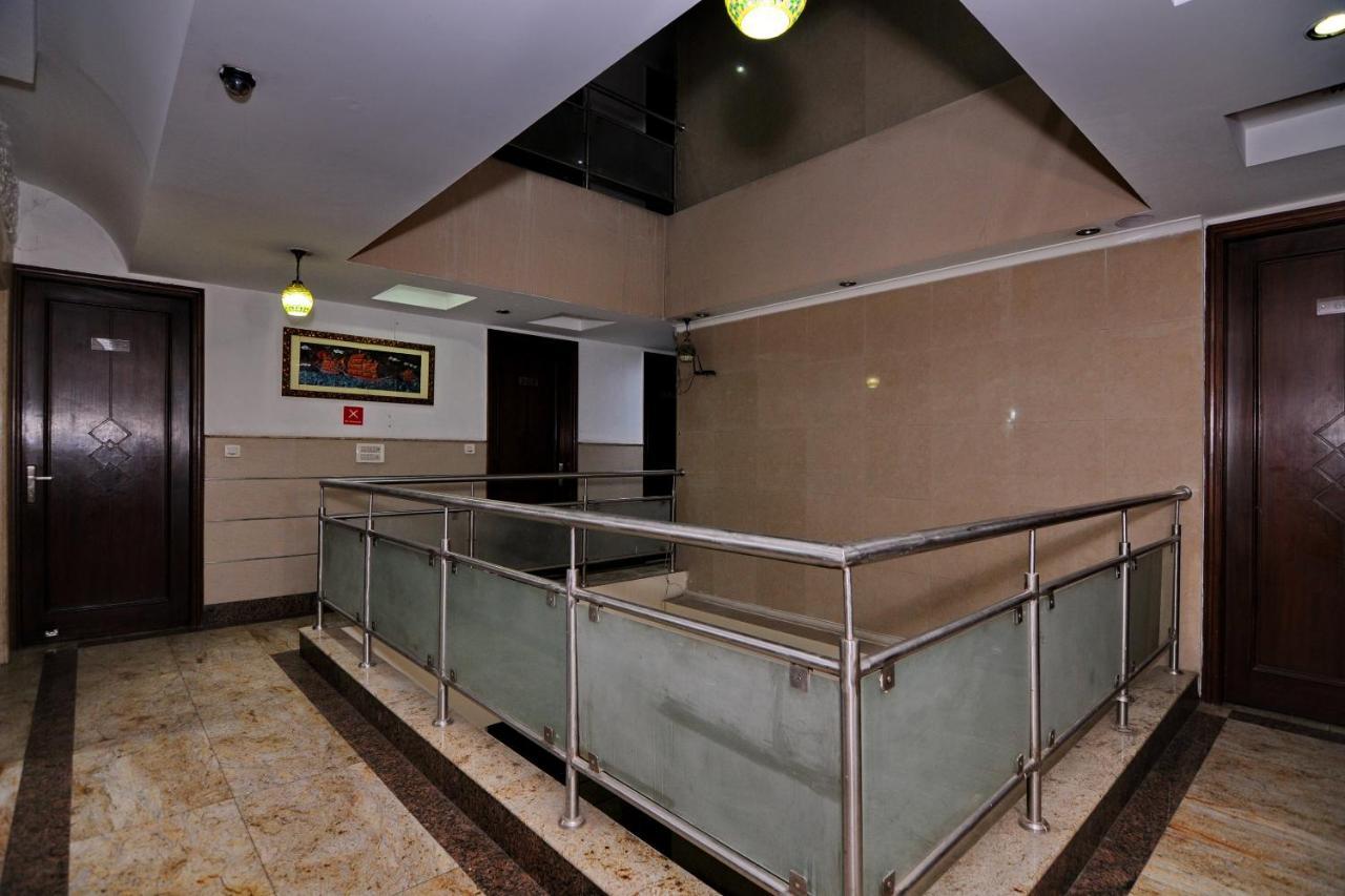 Hotel Tjs Grand Delhi (National Capital Territory of India) Exterior foto